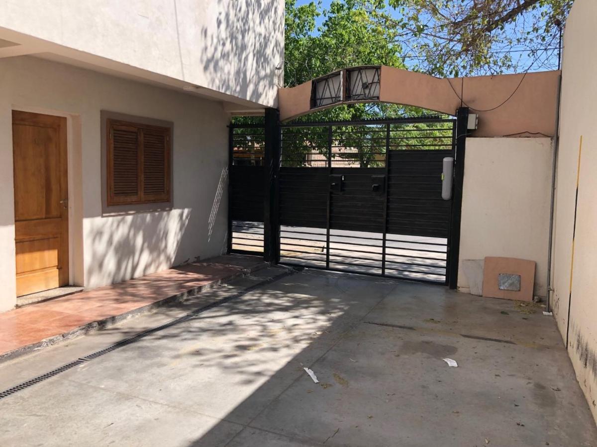 Excelente Duplex En Consorcio Privado C/ Cochera San Juan Exterior photo